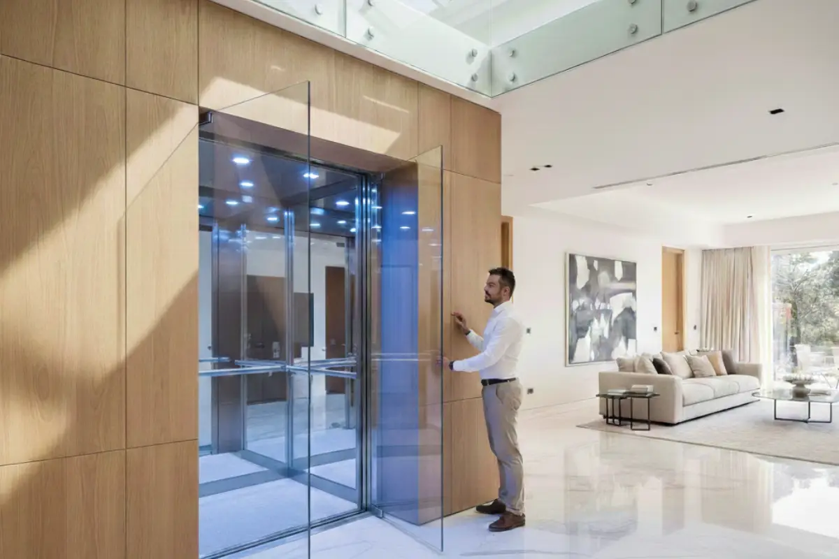 Custom-designed elevator